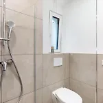 Global - Ay Homes Apartmán