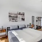 Apartmán Global - Ay Homes *