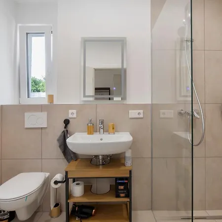Global - Ay Homes Apartment