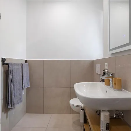 Global - Ay Homes Apartment Augsburg