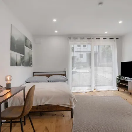 Apartment Global - Ay Homes