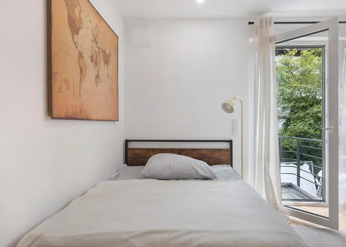Global - Ay Homes Augsburg